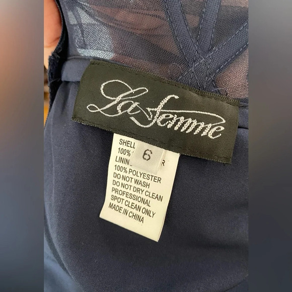 NWT La Femme Illusion A-Line Tulle Ballgown Navy Size 6 - Picture 14 of 16